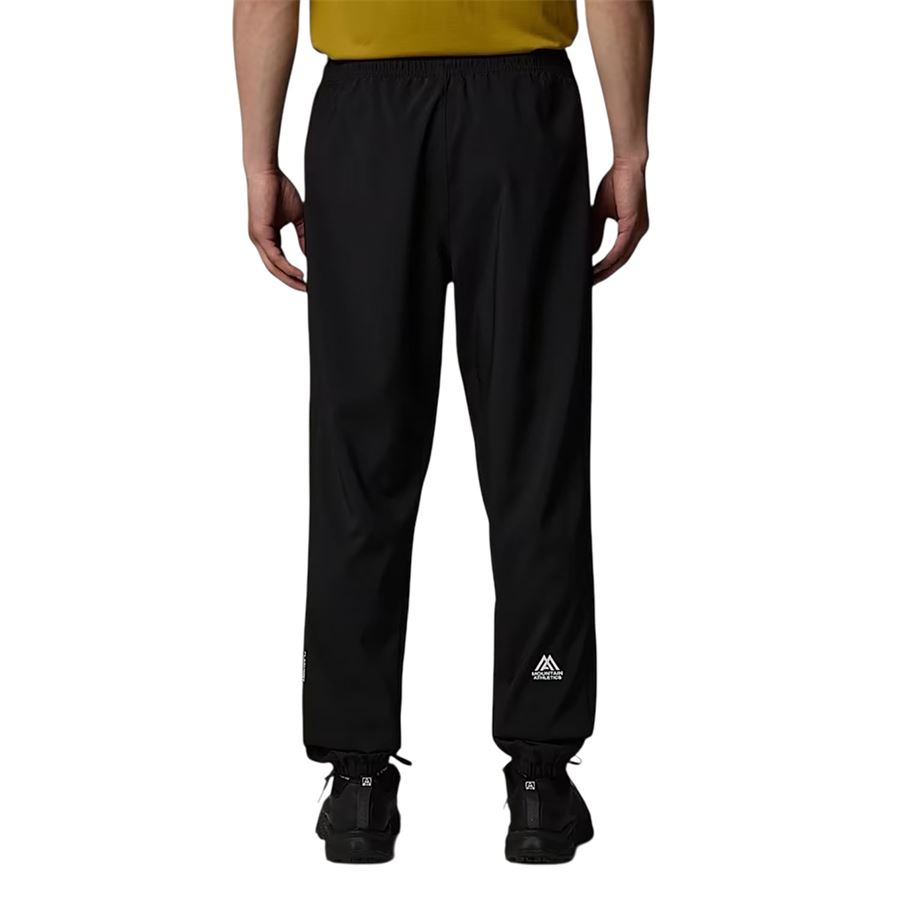 Mountain Athletics pantaloni tuta antivento da uomo The North Face | NF0A8BGNJK3